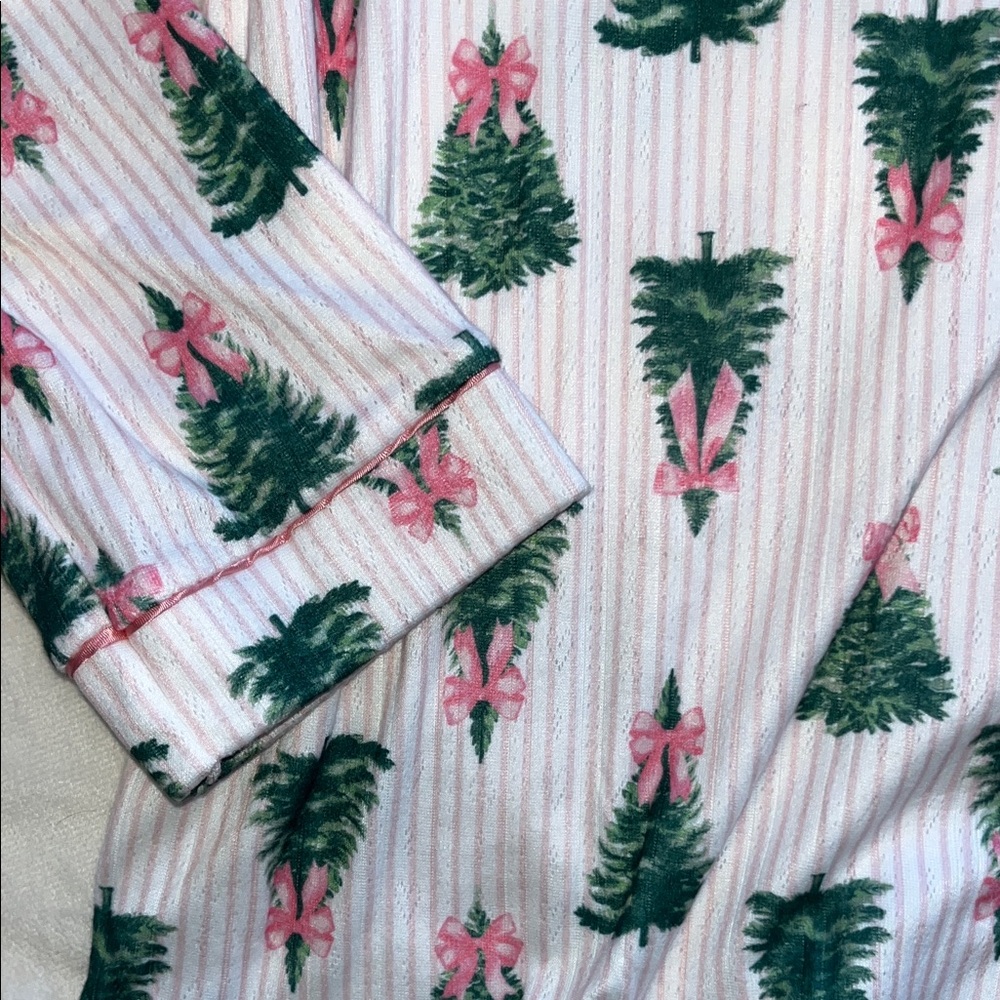 Women’s pink bow Christmas tree pajamas - Picture 5 of 12